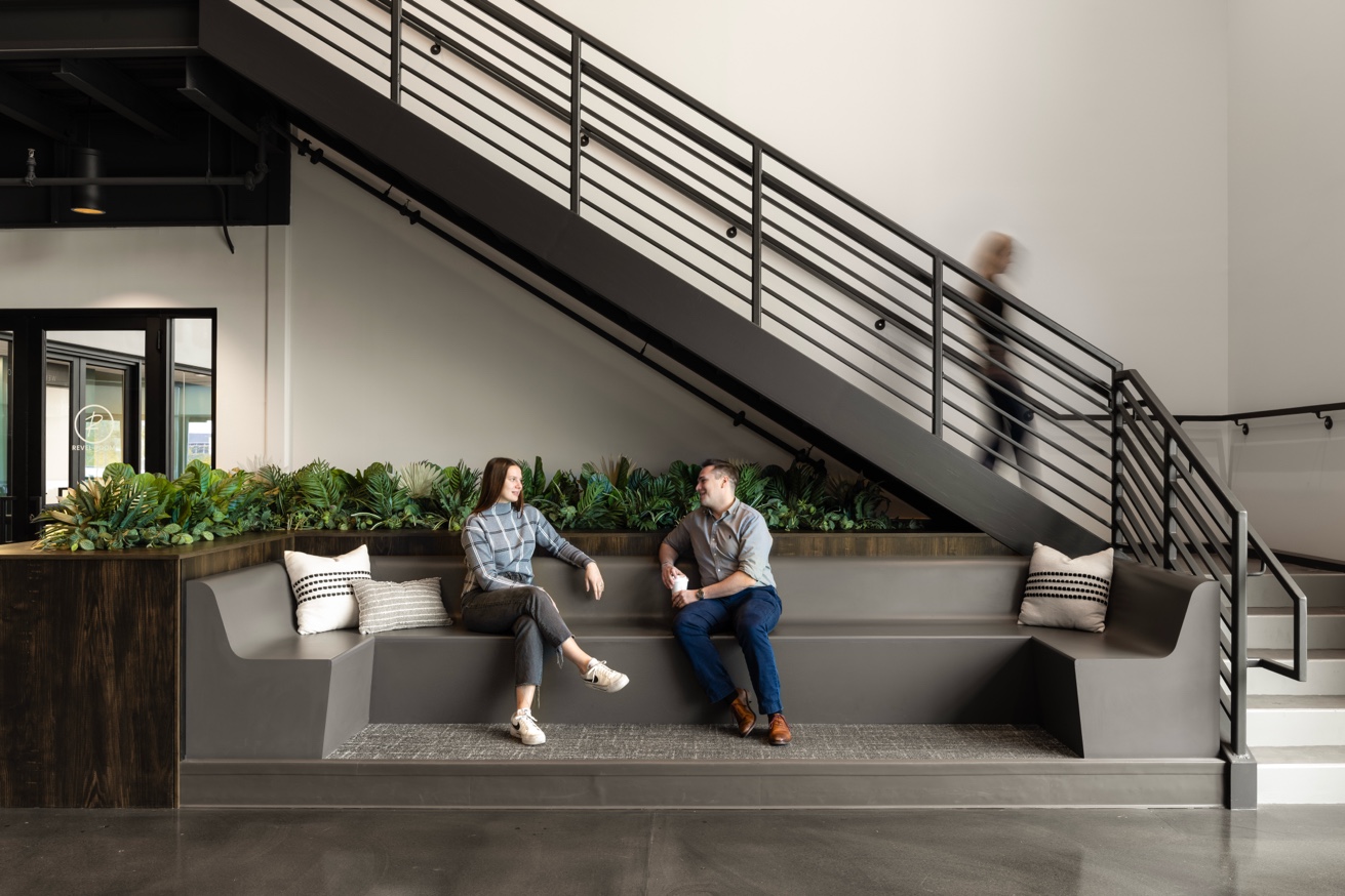 Members connecting in the Revelance lobby